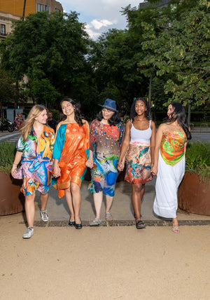 The Secret Behind The Wrap!  A Complete Style Guide For Women On How To Look Gorgeous  At Any Stage Of Her Life.
