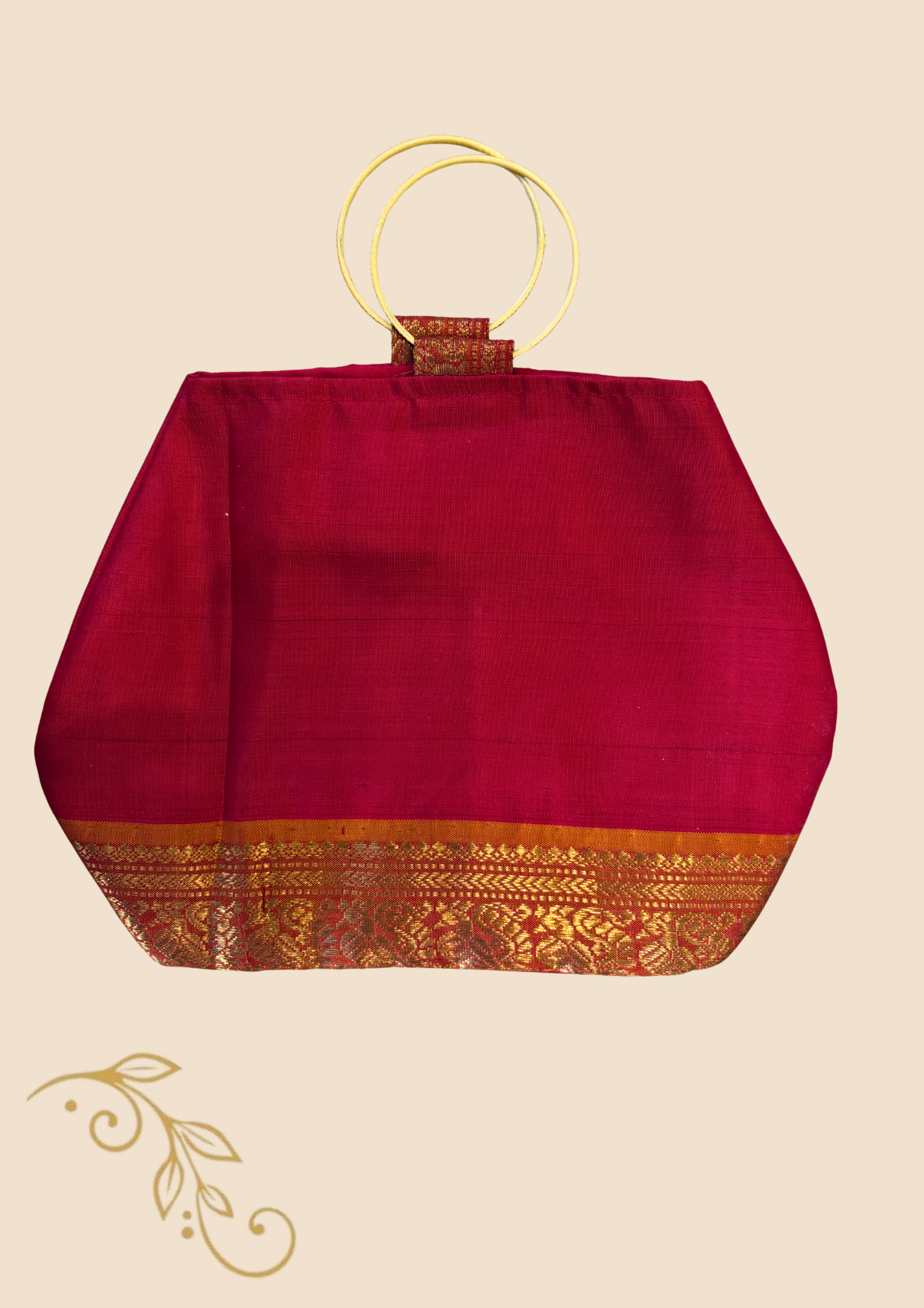 CRIMSON EMBER Bracelet Clutch