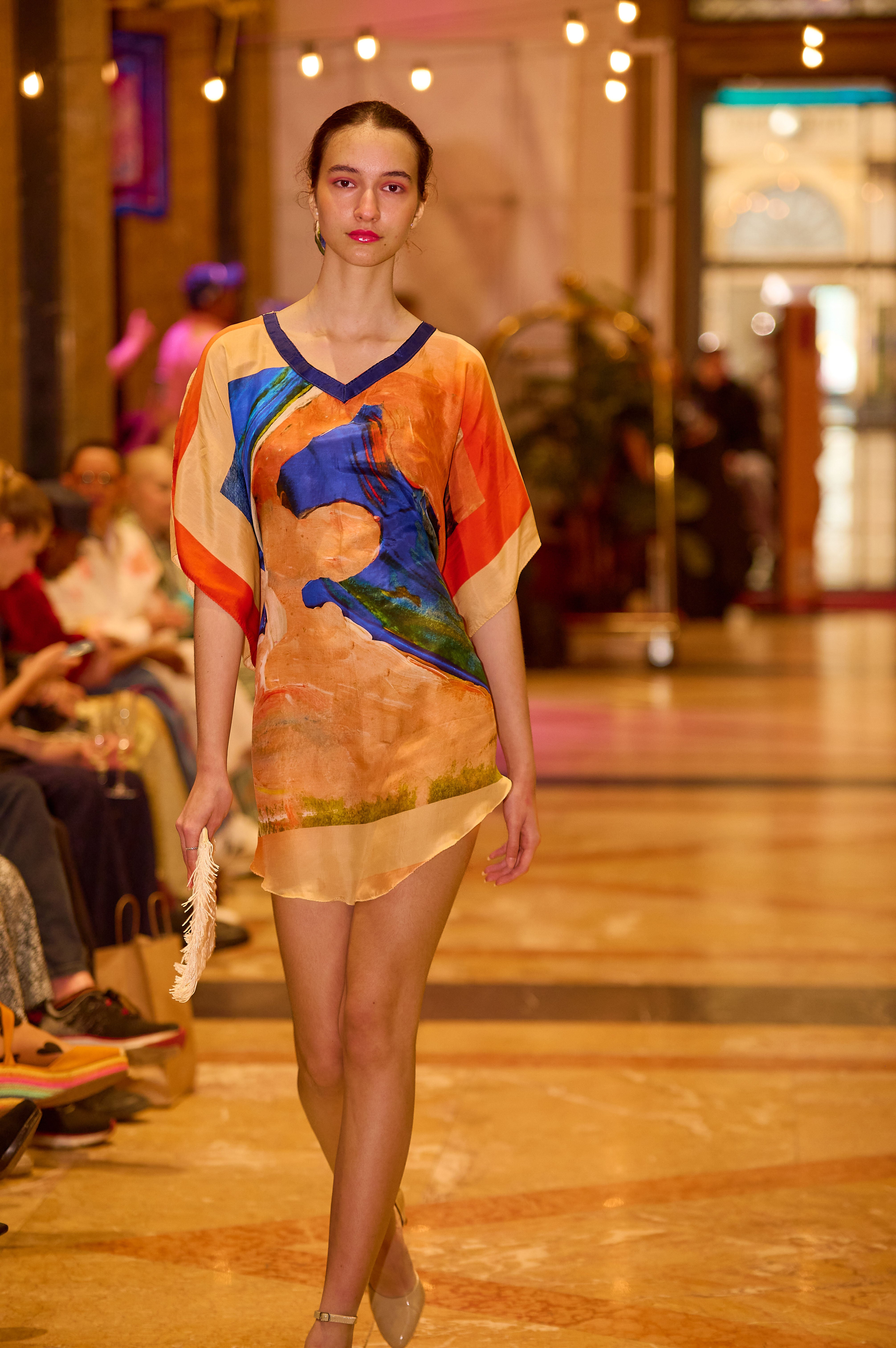 BLUE WHALES Designer Wrap