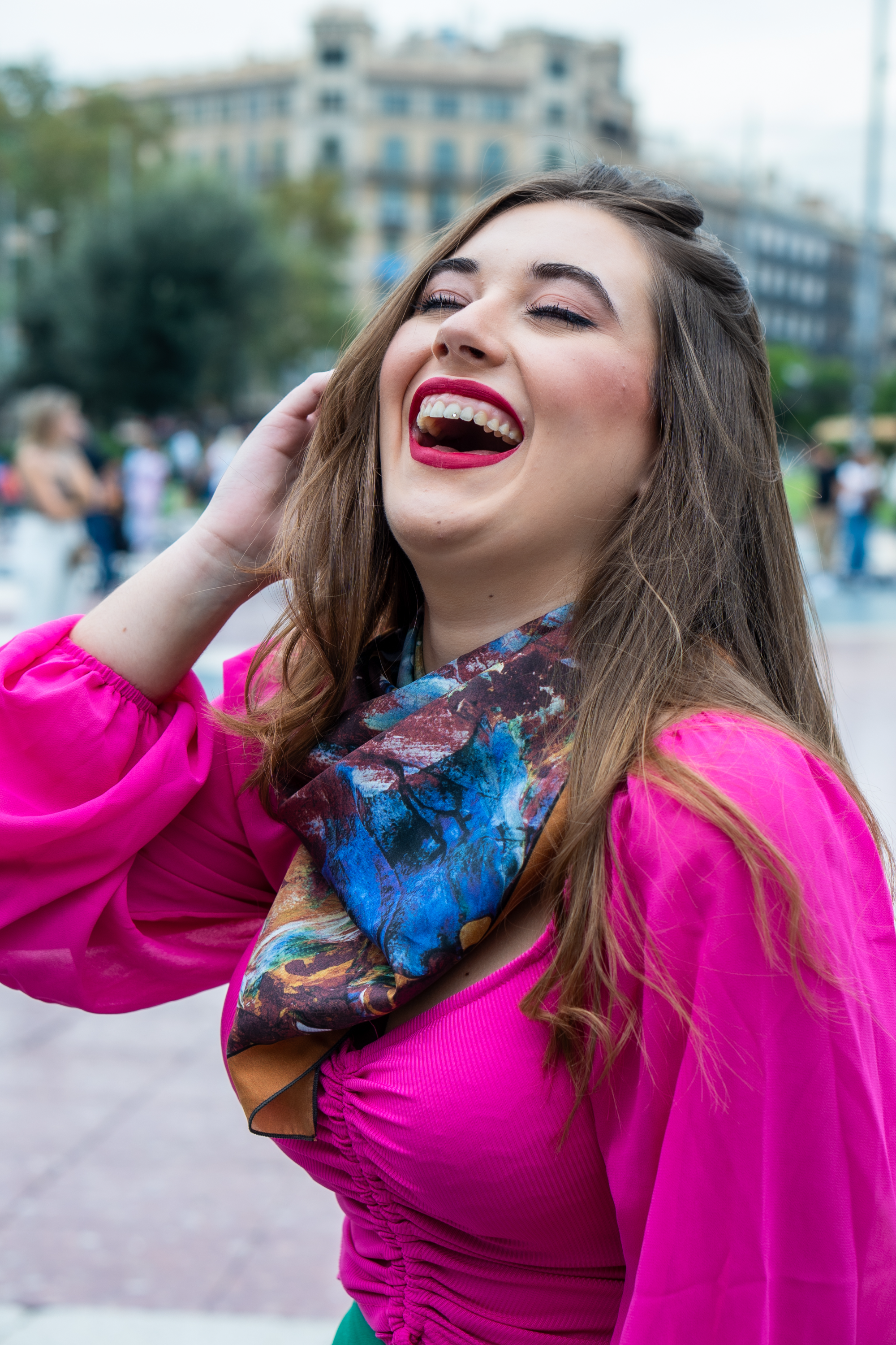 GOLDEN HORSE Artistic Design Scarf